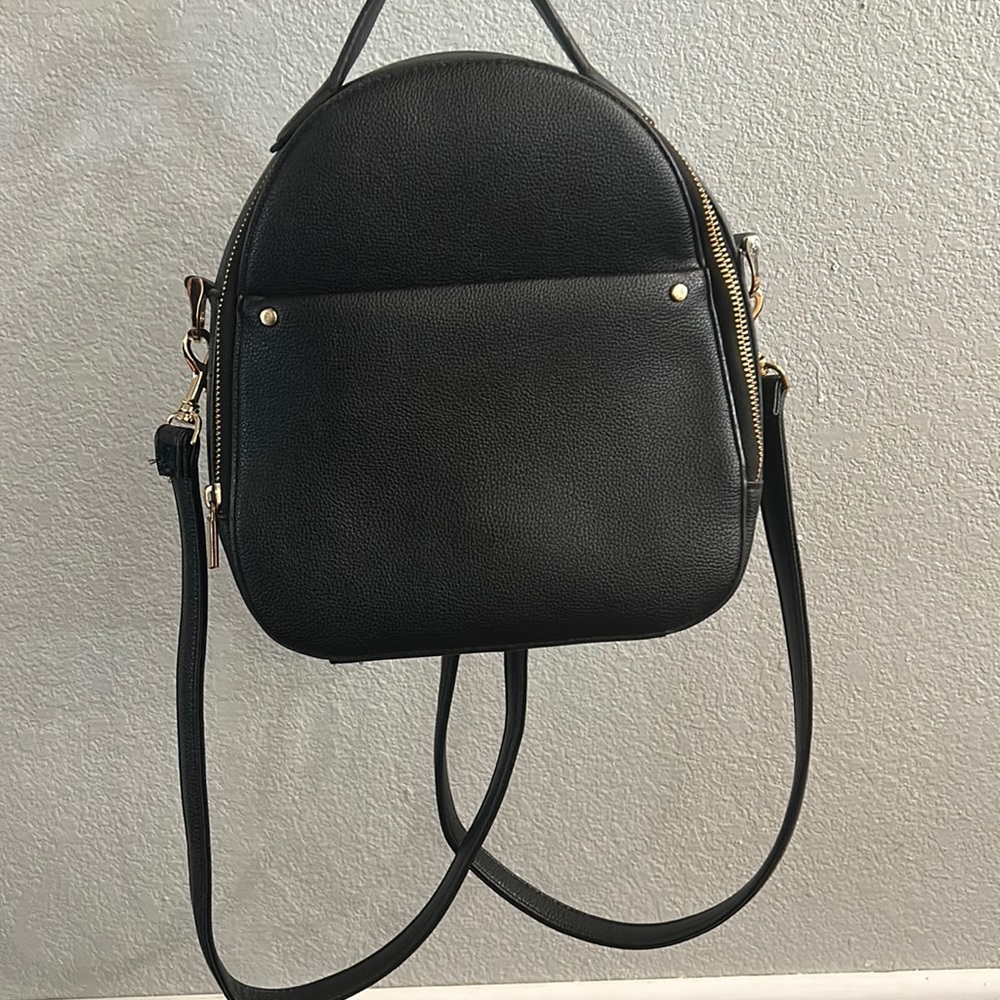 Convertible backpack purse